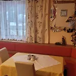 Apartament Gaestehaus Raab *