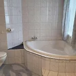 Apartament Gaestehaus Raab *
