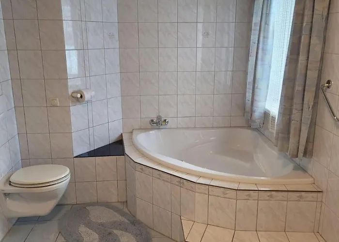 Апартаменты Gaestehaus Raab *