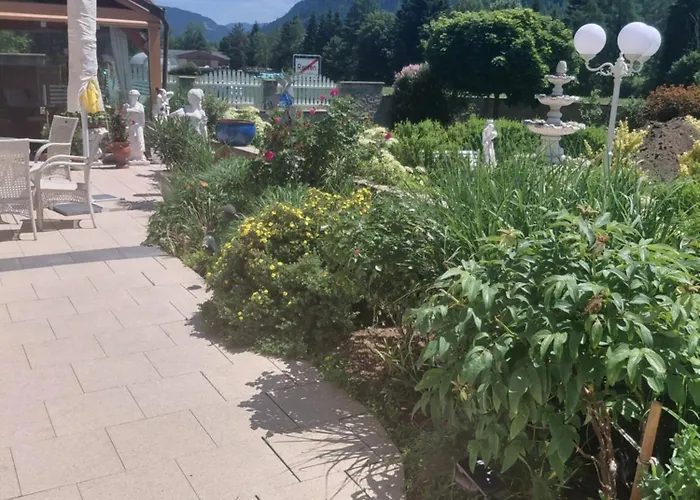 Gaestehaus Raab Апартаменты Ranten